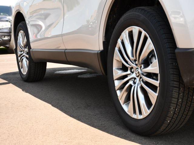 used 2024 Toyota Venza car, priced at $39,827