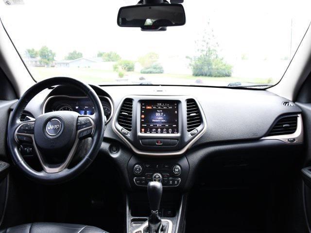 used 2014 Jeep Cherokee car, priced at $5,977