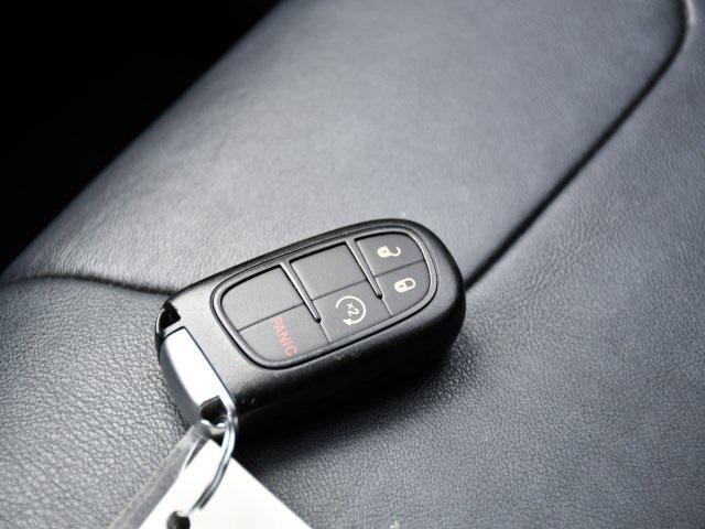 used 2014 Jeep Cherokee car, priced at $5,977