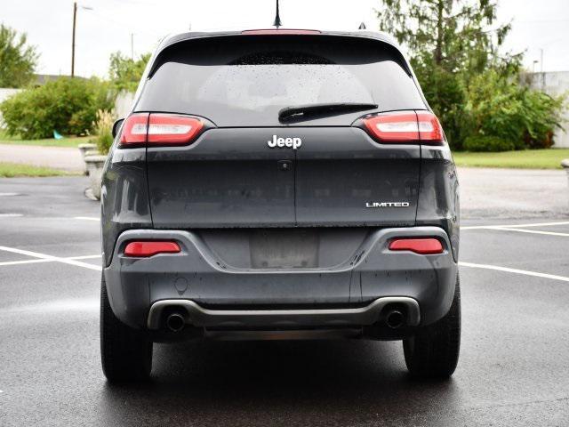 used 2014 Jeep Cherokee car, priced at $5,977