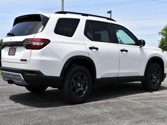 new 2025 Honda Pilot car, priced at $50,055