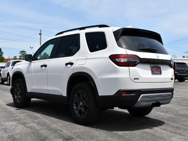 new 2025 Honda Pilot car, priced at $50,055