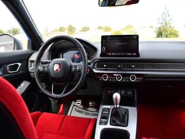 new 2025 Honda Civic Type R car