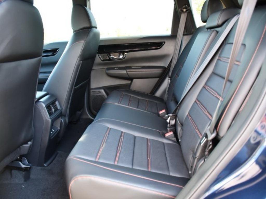 new 2026 Honda CR-V Hybrid car, priced at $40,658