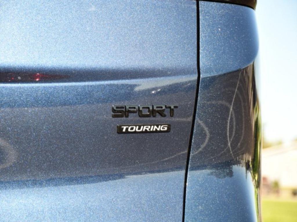 new 2026 Honda CR-V Hybrid car, priced at $40,658