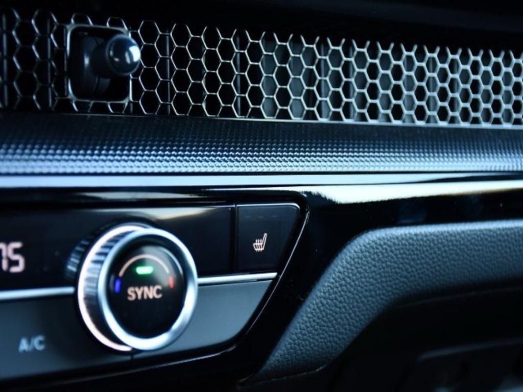 new 2026 Honda CR-V Hybrid car, priced at $40,658