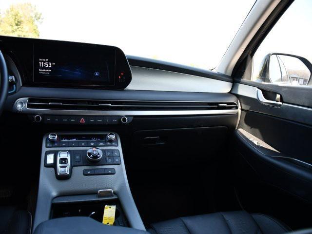 used 2025 Hyundai Palisade car, priced at $34,179