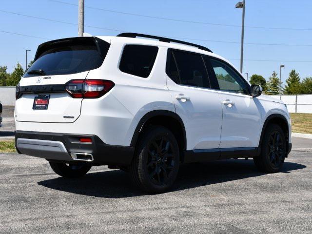 new 2025 Honda Pilot car, priced at $49,166