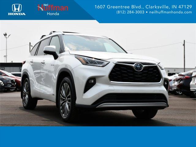 used 2021 Toyota Highlander Hybrid car, priced at $39,984