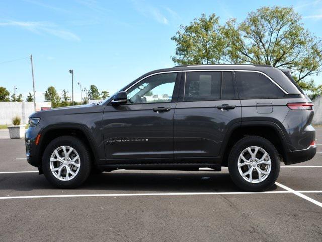 used 2023 Jeep Grand Cherokee car, priced at $27,993