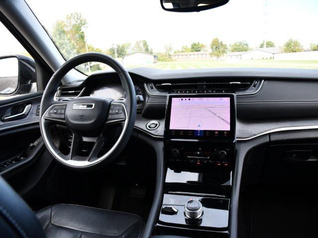 used 2023 Jeep Grand Cherokee car, priced at $27,993