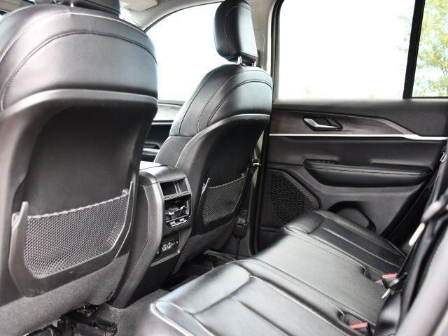 used 2023 Jeep Grand Cherokee car, priced at $27,993