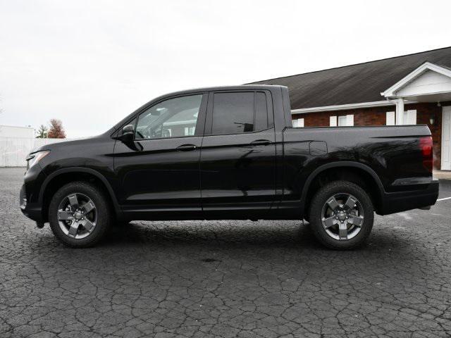 new 2025 Honda Ridgeline car, priced at $44,192