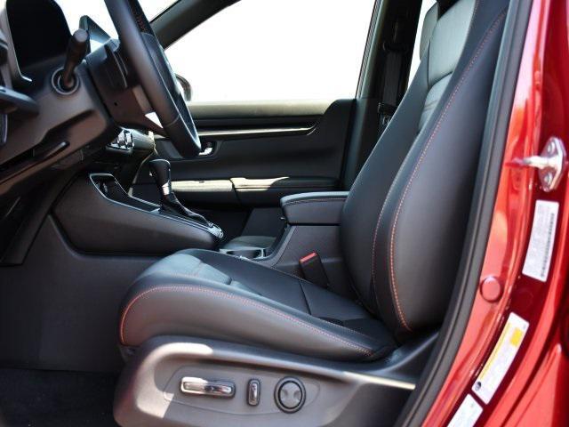new 2025 Honda CR-V Hybrid car, priced at $40,000