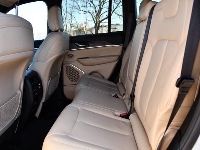 used 2023 Jeep Grand Cherokee car, priced at $33,949