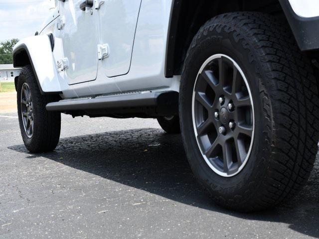 used 2022 Jeep Gladiator car, priced at $29,193