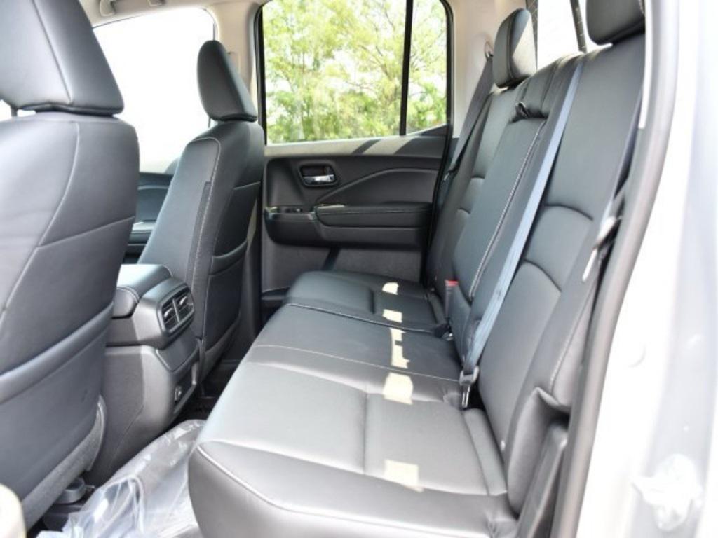 new 2025 Honda Ridgeline car, priced at $41,766