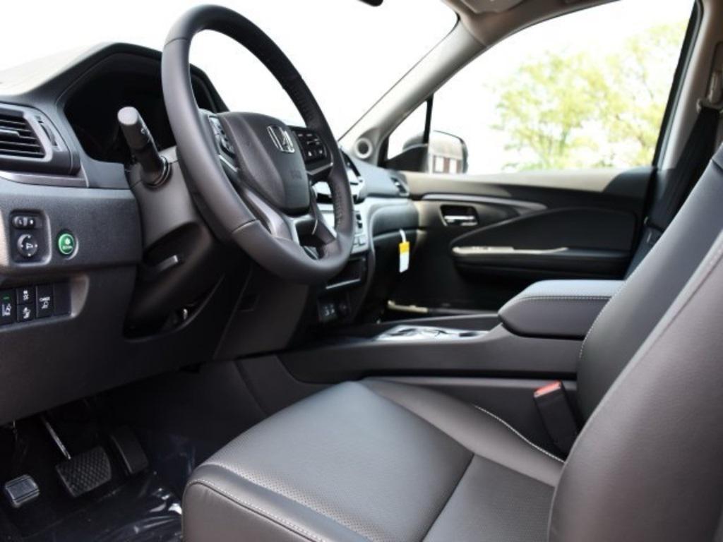new 2025 Honda Ridgeline car, priced at $41,766