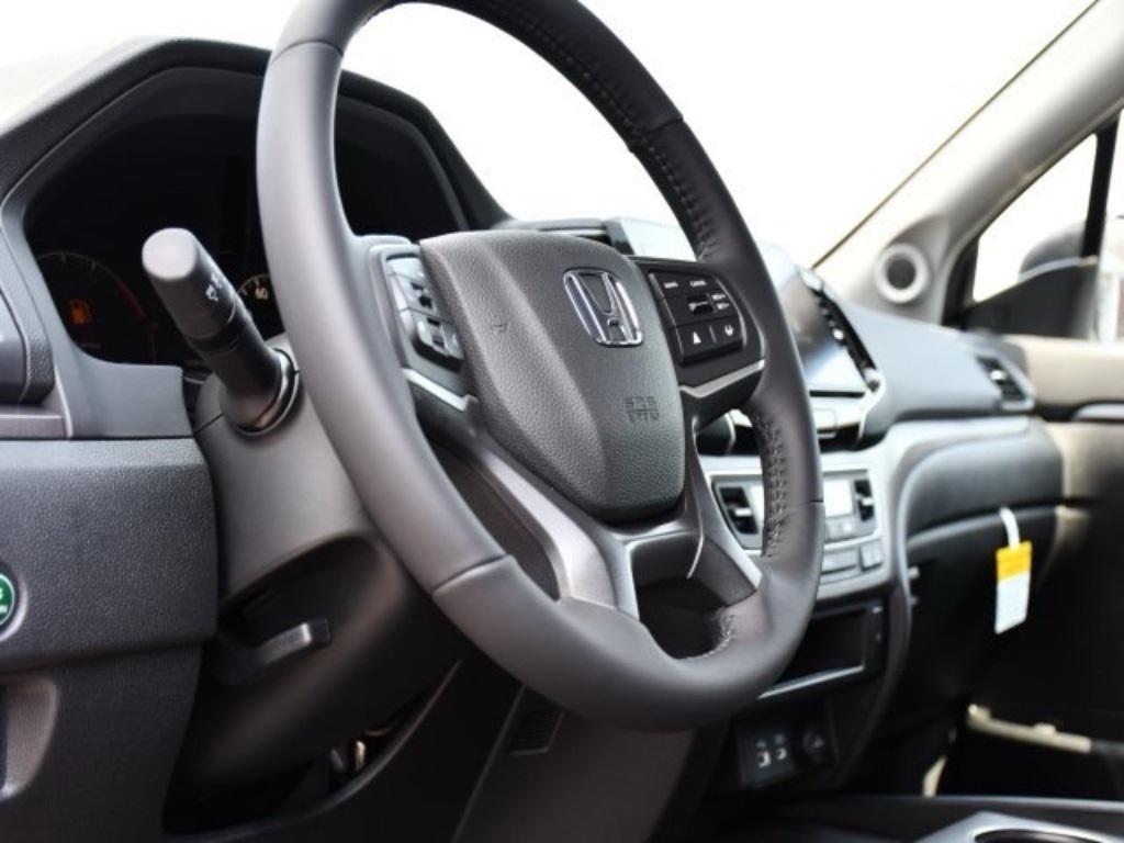new 2025 Honda Ridgeline car, priced at $41,766