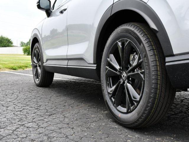 new 2026 Honda CR-V Hybrid car, priced at $43,645