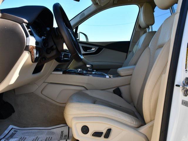 used 2019 Audi Q7 car, priced at $18,409