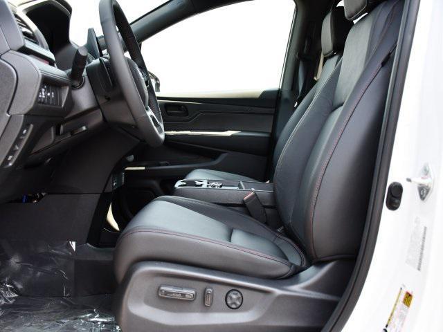 new 2026 Honda Odyssey car, priced at $44,816