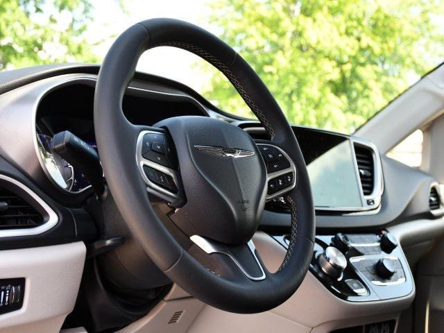 used 2023 Chrysler Pacifica car, priced at $23,852