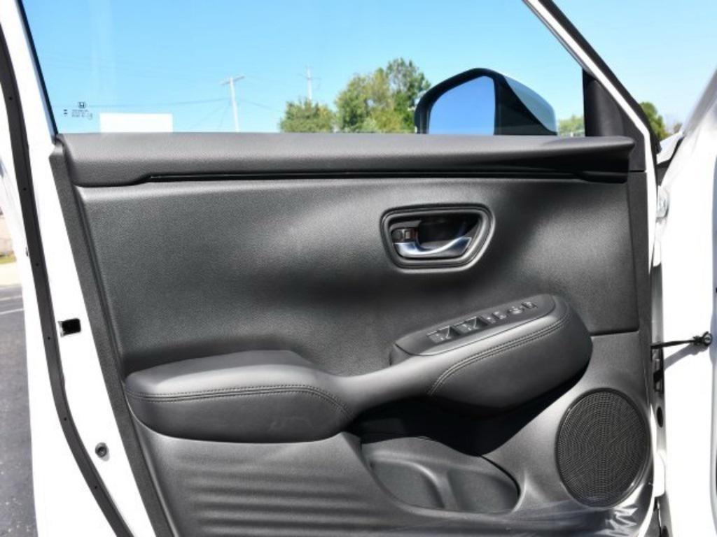 new 2026 Honda HR-V car, priced at $28,421