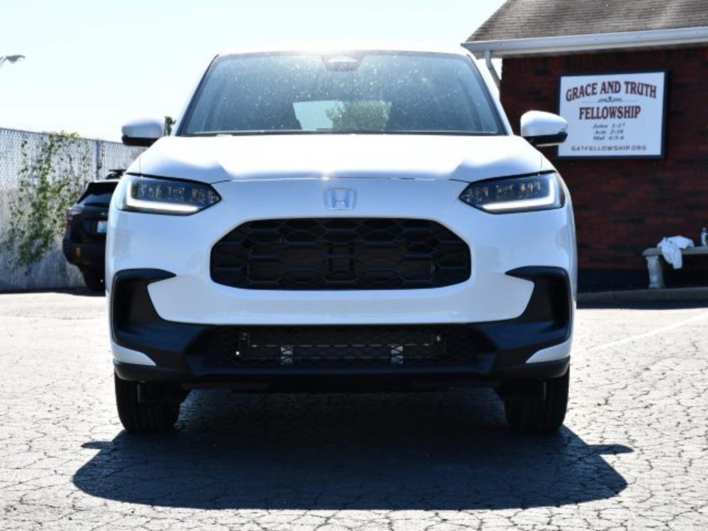 new 2026 Honda HR-V car, priced at $28,421