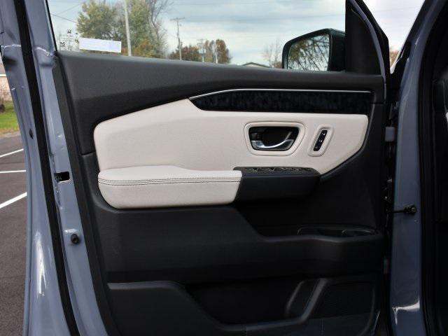 new 2026 Honda Passport car, priced at $50,071