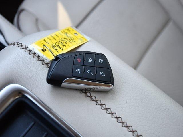 used 2021 GMC Yukon XL car, priced at $44,126