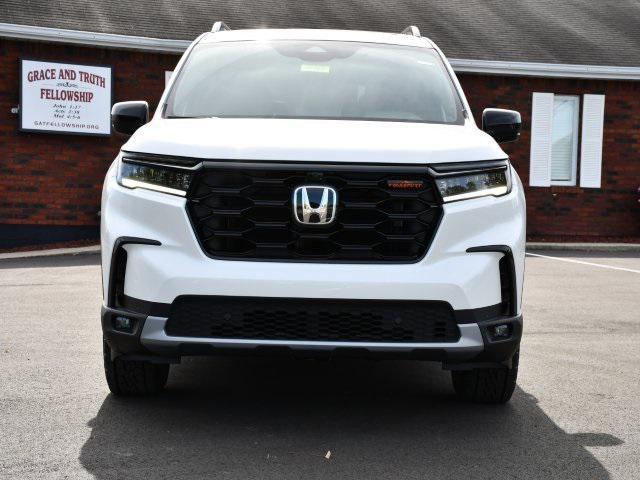 new 2025 Honda Pilot car, priced at $48,259