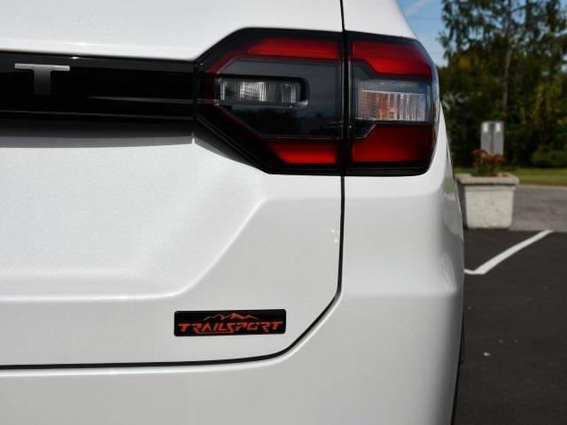 new 2025 Honda Pilot car, priced at $48,259