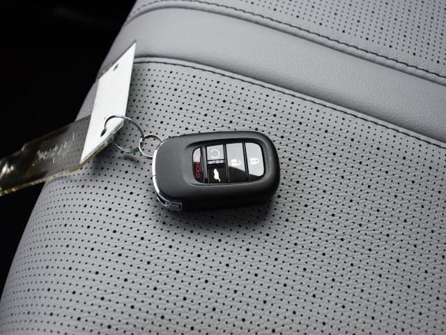new 2025 Honda Pilot car, priced at $53,530