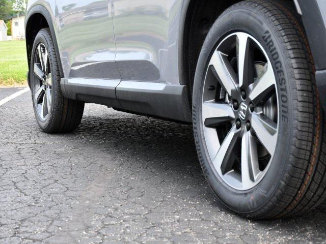 new 2025 Honda Pilot car, priced at $53,530