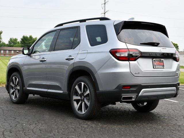 new 2025 Honda Pilot car, priced at $53,530