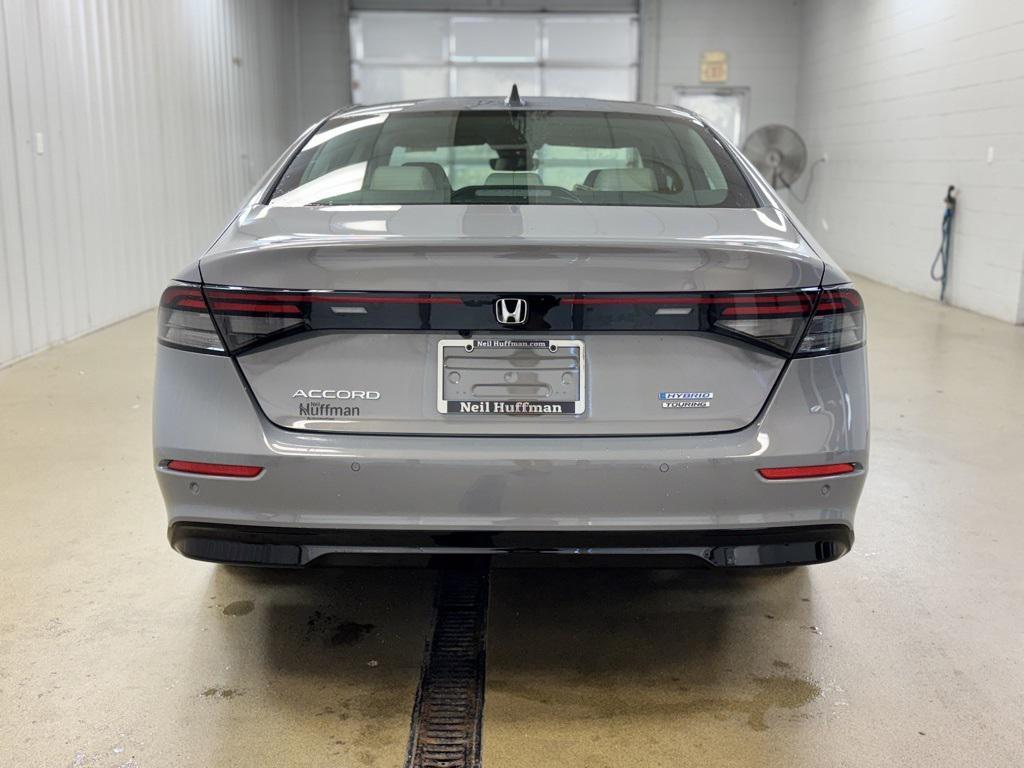 new 2025 Honda Accord Hybrid car, priced at $38,052