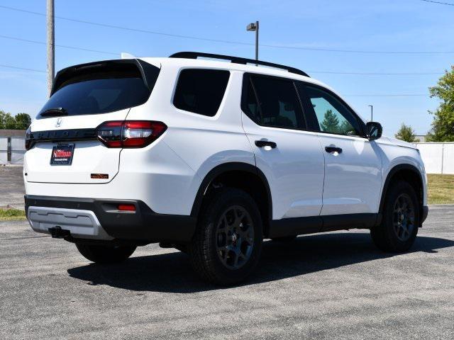 new 2025 Honda Pilot car, priced at $48,259