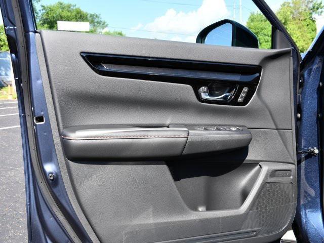 new 2025 Honda CR-V Hybrid car, priced at $41,995