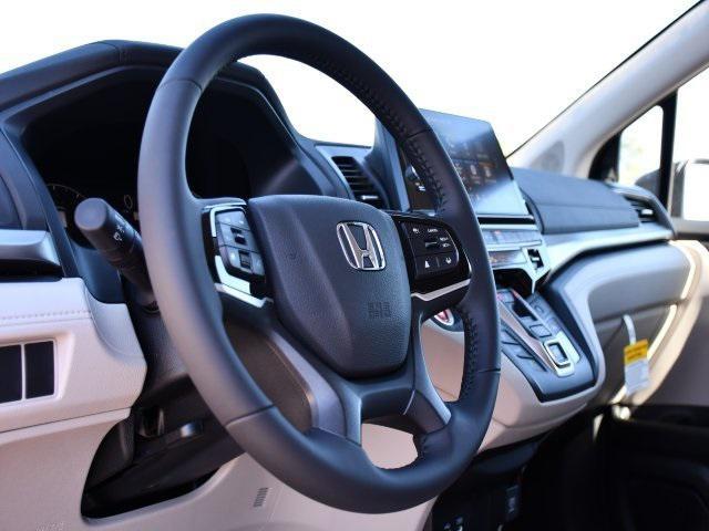 new 2026 Honda Odyssey car, priced at $41,637