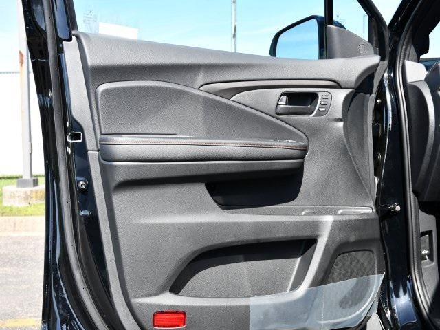 new 2025 Honda Ridgeline car, priced at $44,017