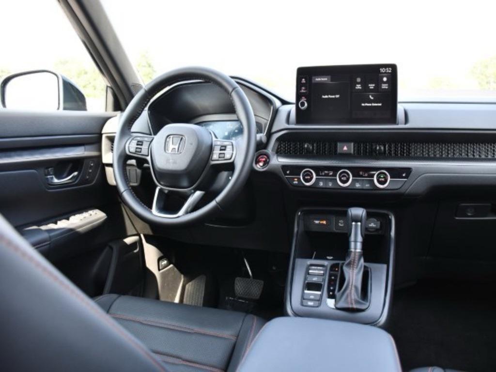 new 2026 Honda CR-V Hybrid car, priced at $39,584