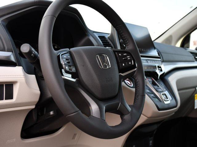 new 2026 Honda Odyssey car, priced at $42,083
