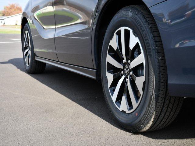 new 2026 Honda Odyssey car, priced at $42,083