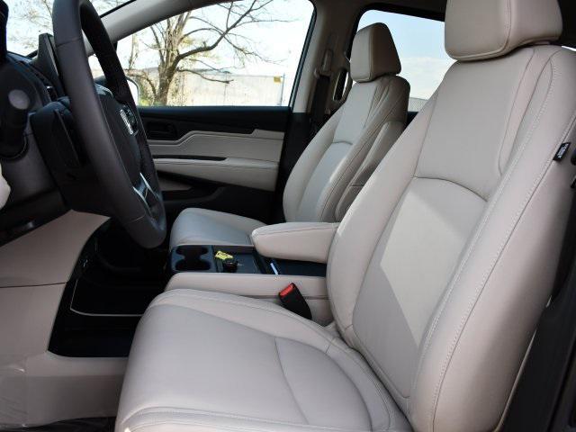 new 2026 Honda Odyssey car, priced at $42,083