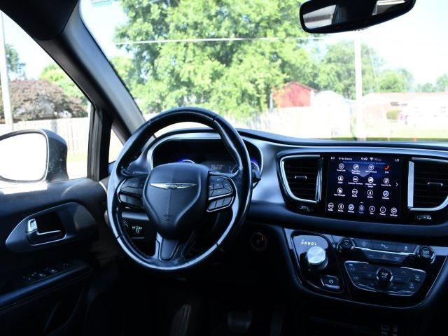 used 2019 Chrysler Pacifica car, priced at $14,877