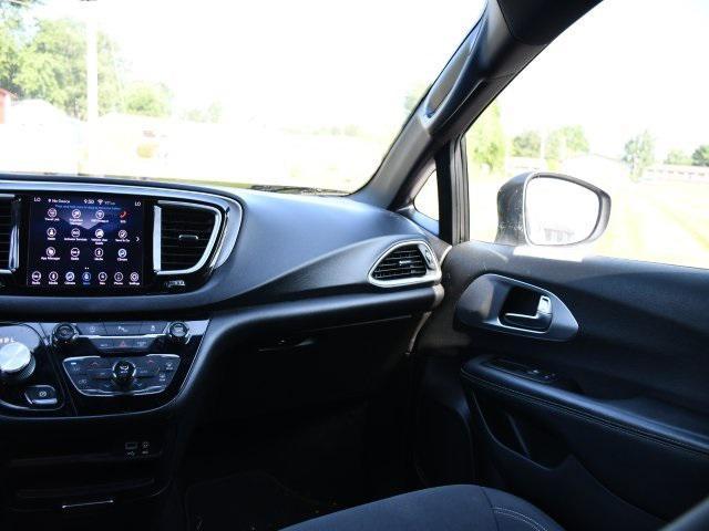 used 2019 Chrysler Pacifica car, priced at $14,877