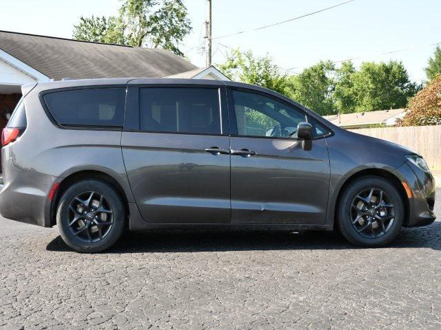 used 2019 Chrysler Pacifica car, priced at $14,877