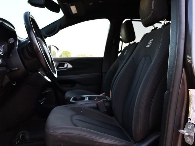 used 2019 Chrysler Pacifica car, priced at $14,877