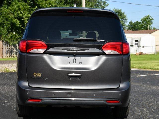 used 2019 Chrysler Pacifica car, priced at $14,877